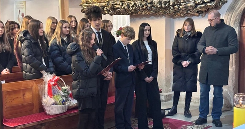 Wizytacja kanoniczna w parafii Bożego Ciała w Międzylesiu