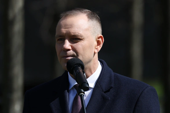 Prezydent ułaskawił kobietę skazaną za ostrzeganie przed lekarzem, który sugerował jej aborcję