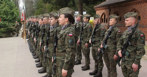 Tablica kapelanów katyńskich