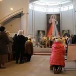 Płock. Niedziela Miłosierdzia w sanktuarium cz. II