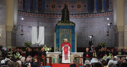 Leon XIV w Algierii: spotkał się z katolikami, którzy stanowią mniej niż 0,01 proc. mieszkańców kraju