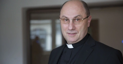 Prymas Polski: W pełni utożsamiam się z wołaniem papieża Leona o pokój
