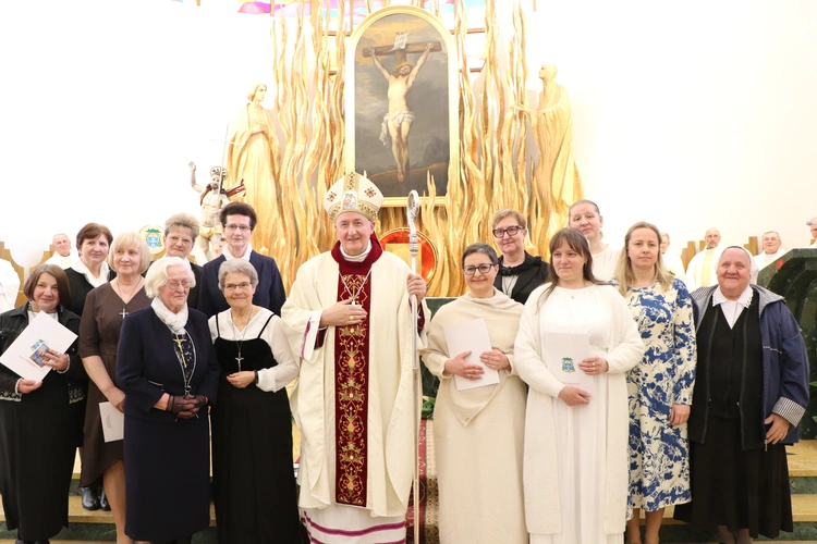 Tarnów. Konsekracja dziewic i wdów