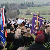 Pożegnanie mamy, nauczycielki, społeczniczki
