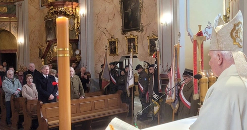 Obchody 86. rocznicy Zbrodni Katyńskiej w Świdnicy