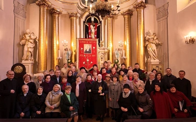 15 lat modlitwy i wspólnoty