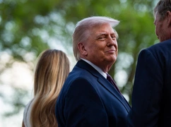 Izrael i Liban wstrzymują ogień. USA przejmują inicjatywę pokojową