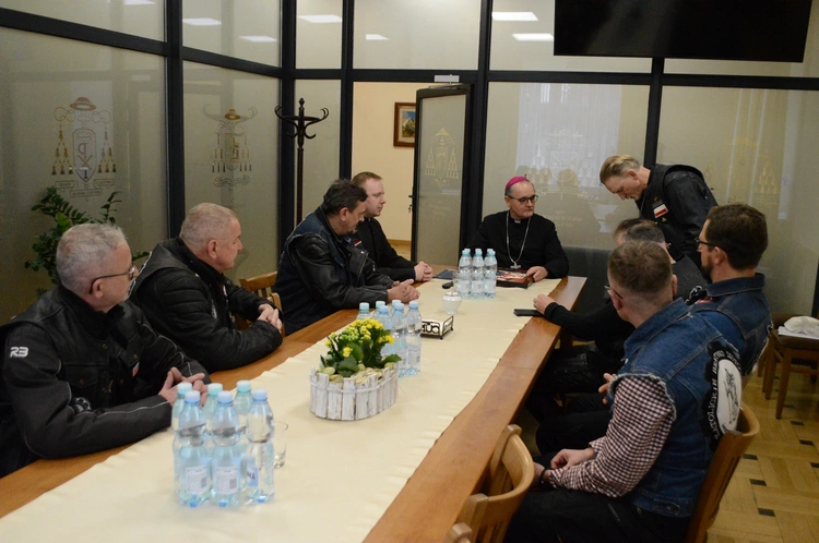 Katolickie Bractwo Motocyklowe u metropolity katowickiego