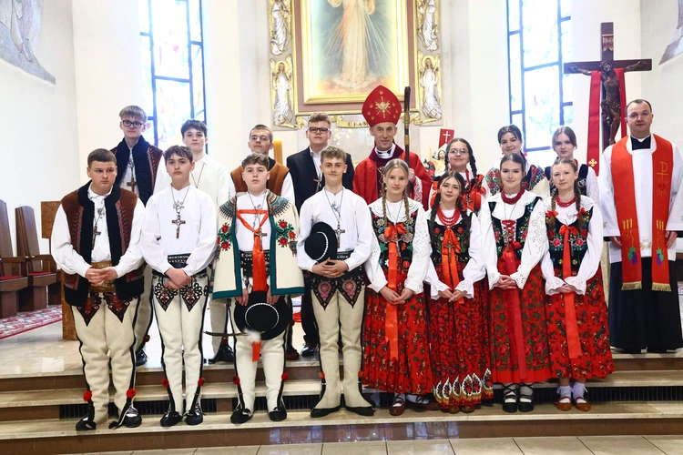 Bierzmowanie w Tylmanowej