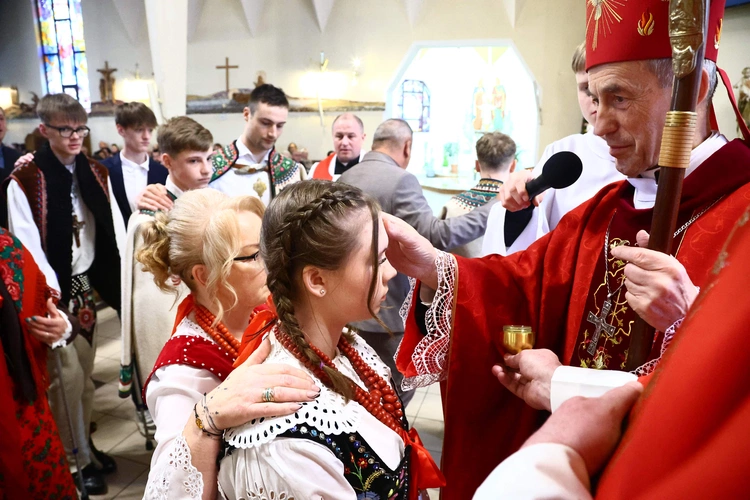 Bierzmowanie w Tylmanowej