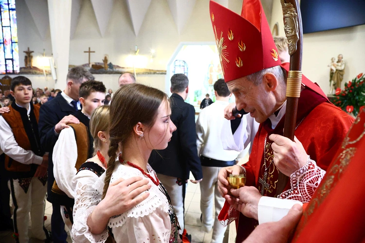 Bierzmowanie w Tylmanowej