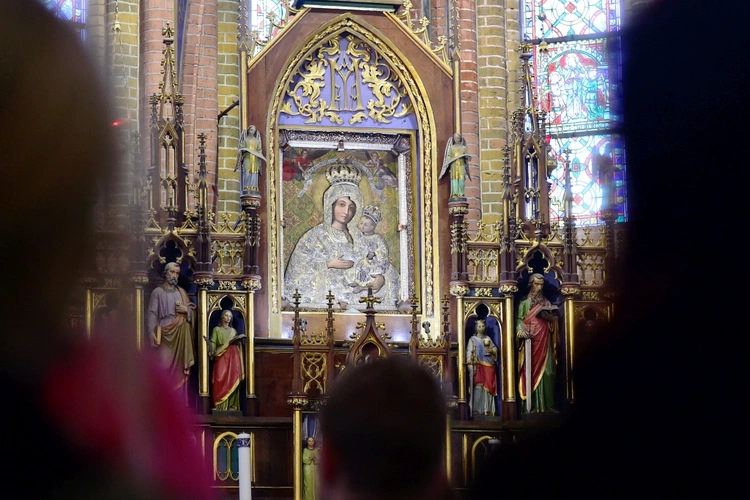 Pielgrzymka maturzystów do Gietrzwałdu