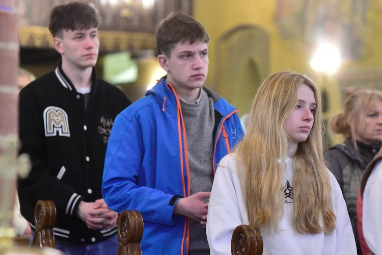 Pielgrzymka maturzystów do Gietrzwałdu