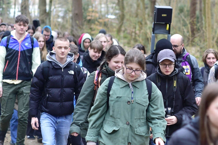 Pielgrzymka maturzystów do Gietrzwałdu