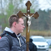 Stawiałeś krok za krokiem