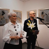 Metal, światło i duchowość. Wystawa "Matka i Syn" w Świdnicy