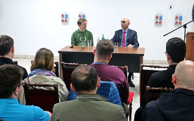 Ambasador Libanu spotkał się z wrocławskimi studentami. "To nie nasza wojna"