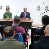 Ambasador Libanu spotkał się z wrocławskimi studentami. "To nie nasza wojna"