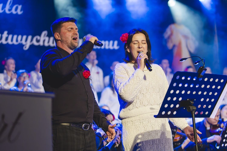 Koncert "Chwała Zmartwychwstałemu"