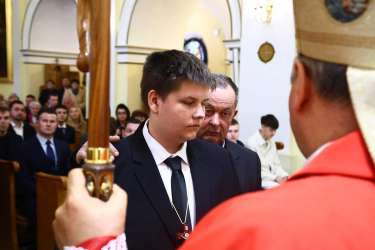 Bierzmowanie w Żabnie