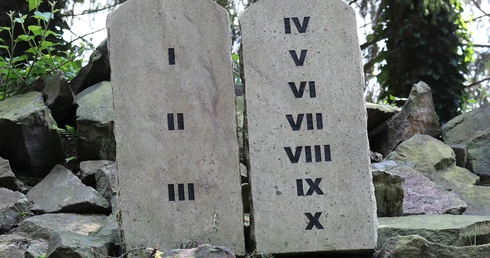 Dekalog w każdej klasie? Sąd w USA daje zielone światło