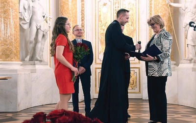 „Mały Gość Niedzielny” z Małym Feniksem, czyli stulatek, który całkiem nieźle się trzyma