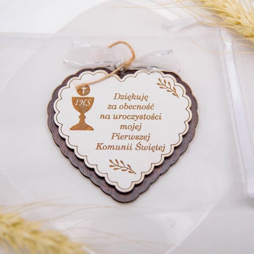 Co potrzebne do Komunii dla chłopca i dziewczynki?
