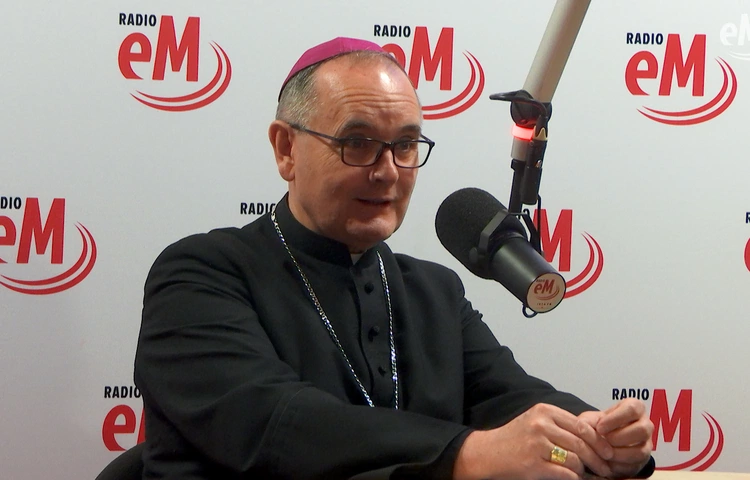 Abp Przybylski: Pierwszym seminarium jest rodzina