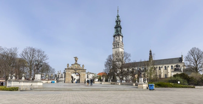 „W drodze do matury” co czwarty maturzysta był na Jasnej Górze