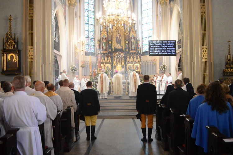 Sanktuarium św. Wojciecha - Msza św.