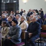 Wprowadzenie relikwii św. Jana Pawła II do parafii w Jesionce - Msza św.