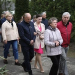 Wprowadzenie relikwii św. Jana Pawła II w Jesionce - procesja