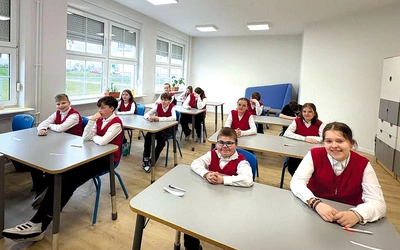 W etapie szkolnym wzięło udział prawie 250 uczniów z całej Polski. 