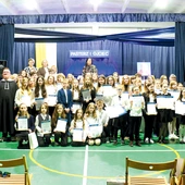 W etapie międzyszkolnym, który odbył się w PSP nr 14 Integracyjnej, wzięło udział  119 uczniów  z 15 szkół.