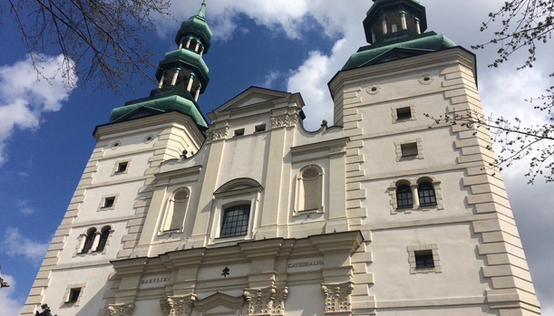 Dyspensa na 1 maja i zmiany w kalendarzu