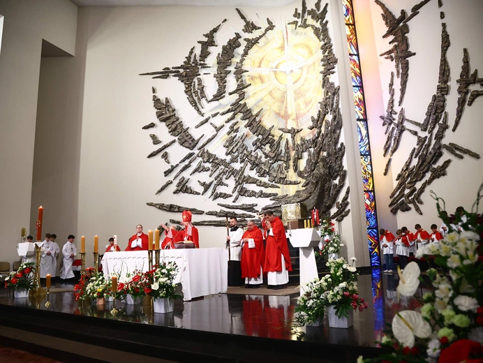 Bierzmowanie w par. Ducha Świętego w Mielcu