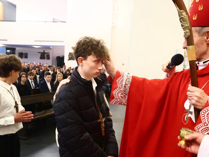 Bierzmowanie w par. Ducha Świętego w Mielcu