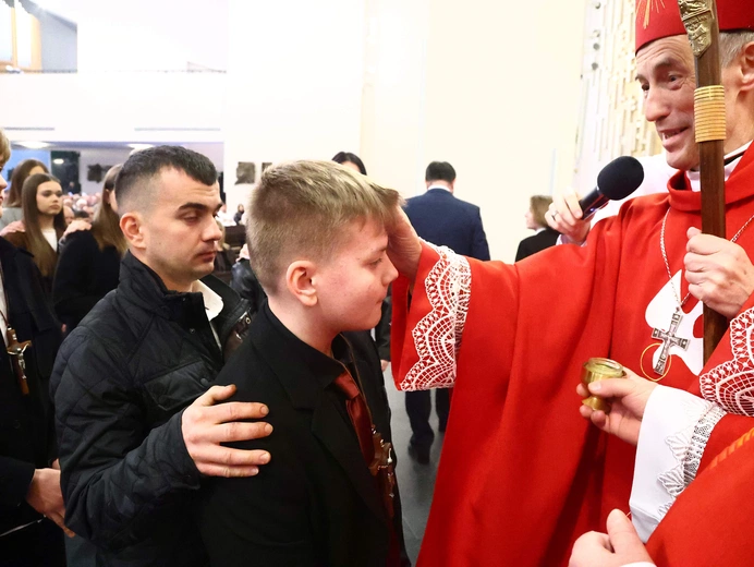 Bierzmowanie w par. Ducha Świętego w Mielcu