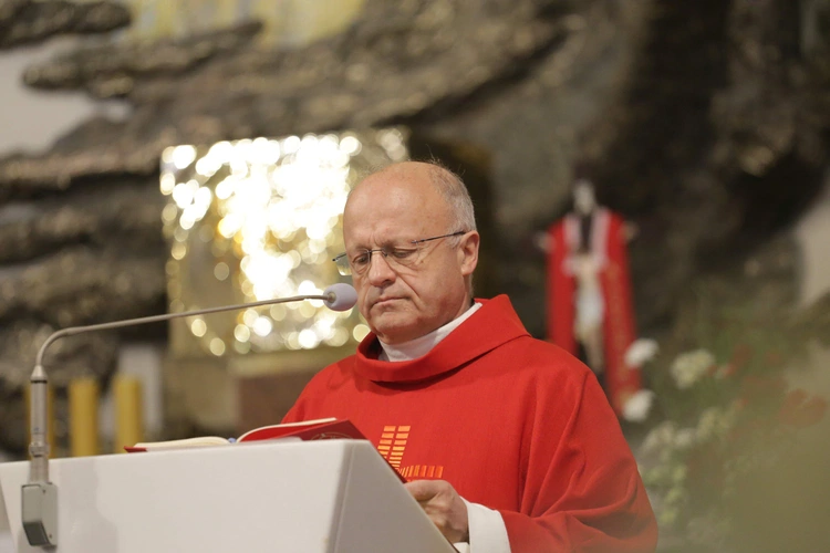 Bierzmowanie w par. Ducha Świętego w Mielcu