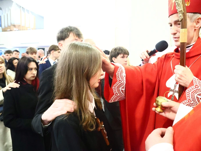Bierzmowanie w par. Ducha Świętego w Mielcu