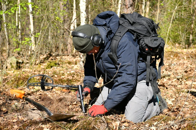 Poszukiwania ofiar rzezi wołyńskiej w Ostrówkach i Woli Ostrowieckiej