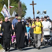 24. Piesza Pielgrzymka ze Świdnicy do Sulistrowiczek - GOGOŁÓW