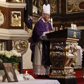 Parafia katedralna pożegnała ks. Pawła Traczykowskiego