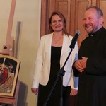 Instalacja ikony Jezusa Chrystusa w oleśnickiej bazylice