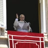 Papież podczas spotkania z wiernymi na Anioł Pański
