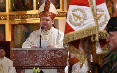 Prawda zamiast wygody, uczciwość zamiast interesu, służba zamiast pychy
