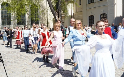 Biało-czerwona Kozłówka