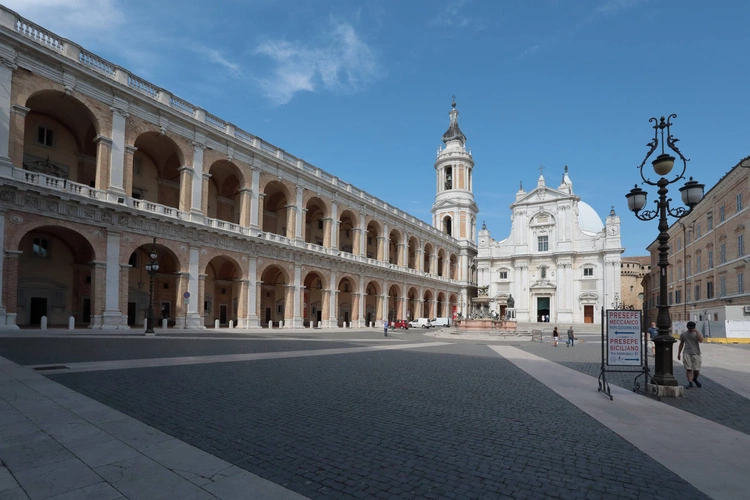 Sanktuarium Santa Casa w Loreto