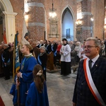Wprowadzenie relikwii św. Jana Pawła II do nyskiej bazyliki