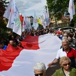 Wielkie świadectwo życia na ulicach Żar